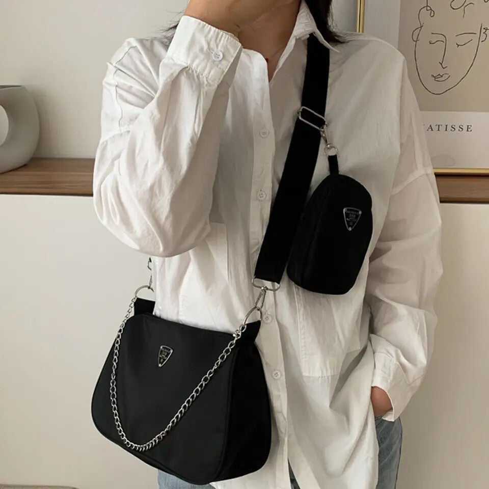 Black Chained Shoulder Bag w/ Detachable Pouch